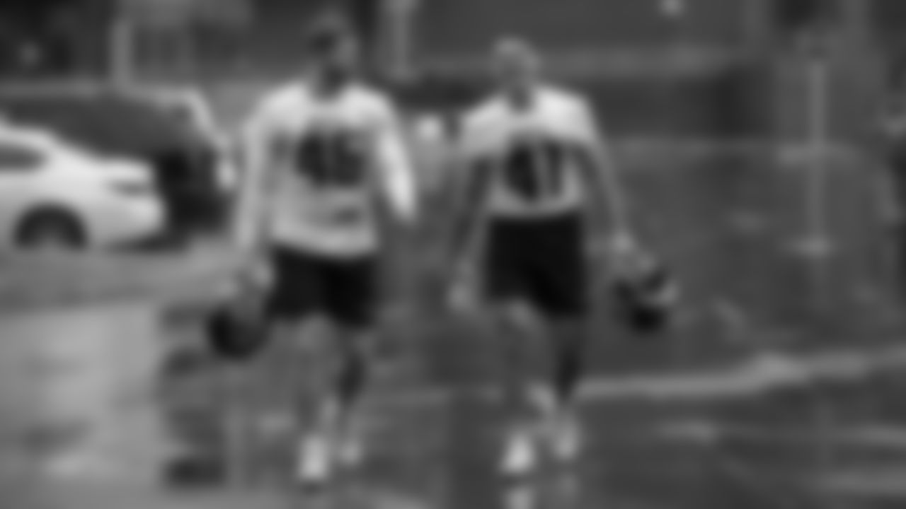 Atlanta Falcons tight end Parker Hesse #46 and tight end John Raine #41 during practice in Flowery Branch, Georgia, on Wednesday, January 4, 2023. (Photo by Shanna Lockwood/Atlanta Falcons)