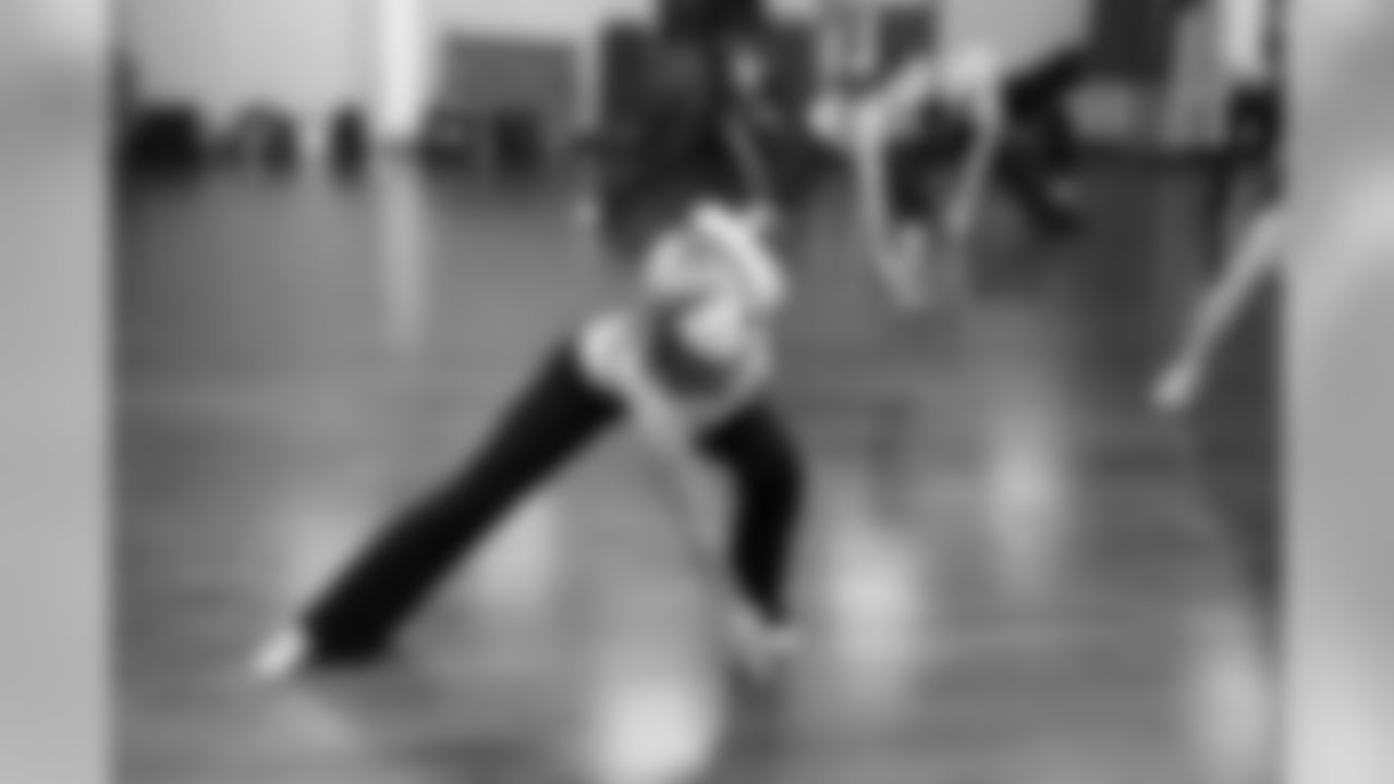 Tamara H. // Atlanta Falcons Cheerleaders Practice // 7/7/2011 // Atlanta -