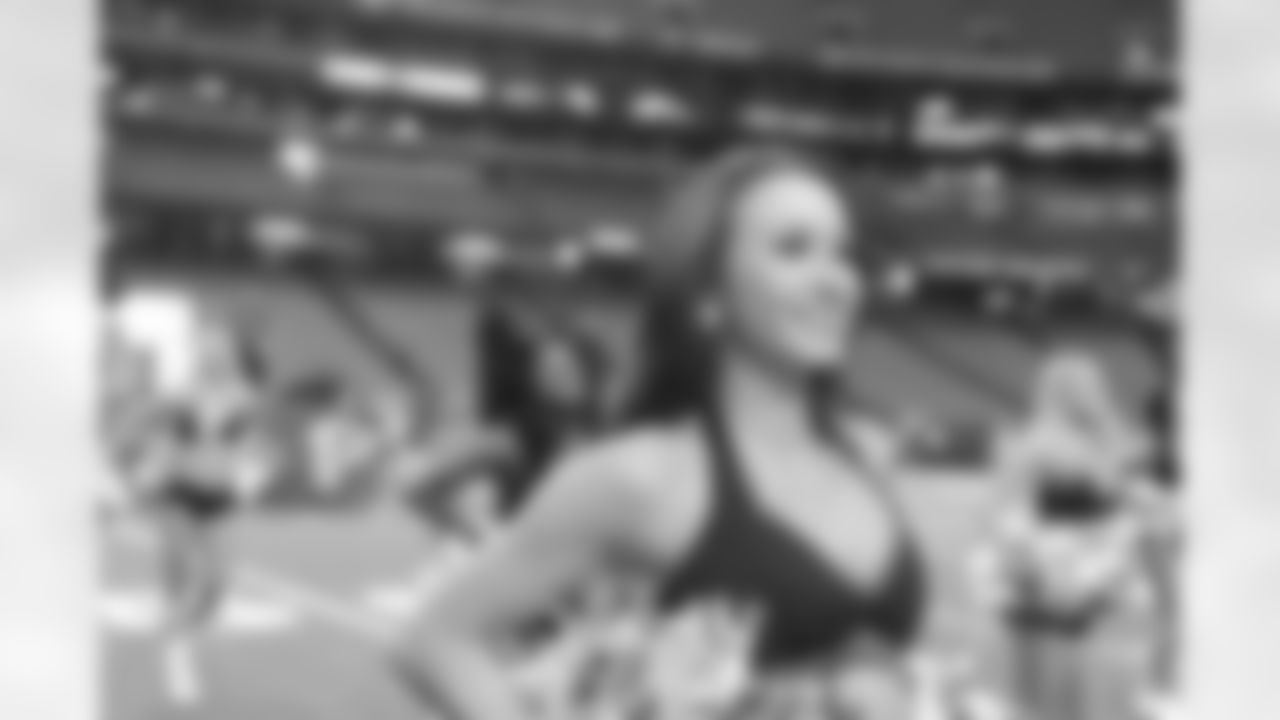 The Atlanta Falcons Cheerleaders