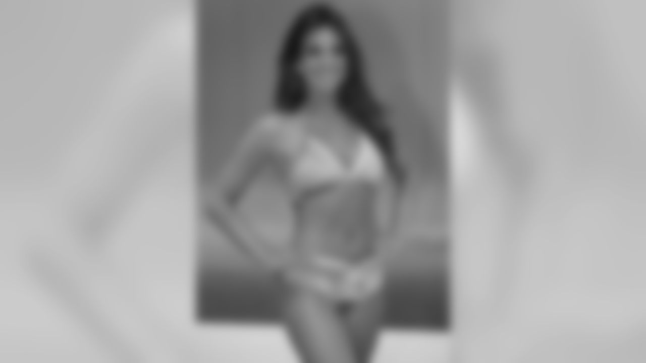 Annemarie Y.
