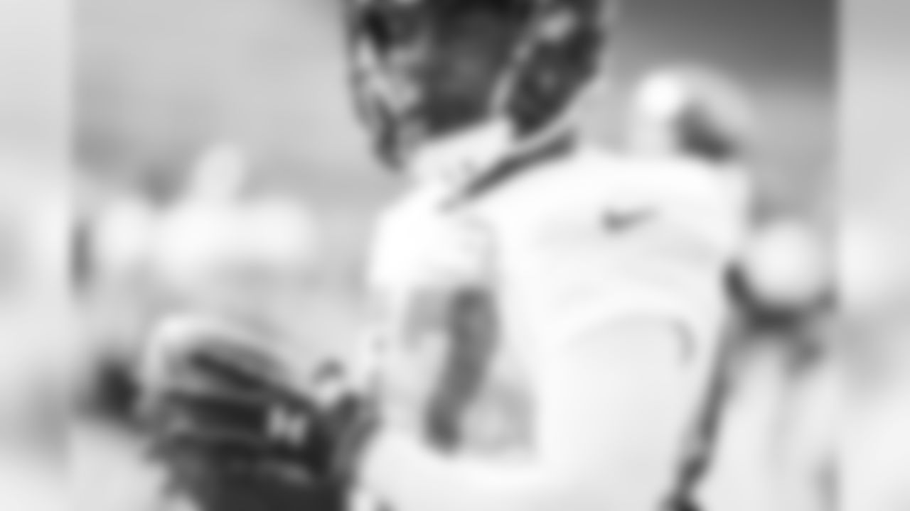 WR Devin Fuller