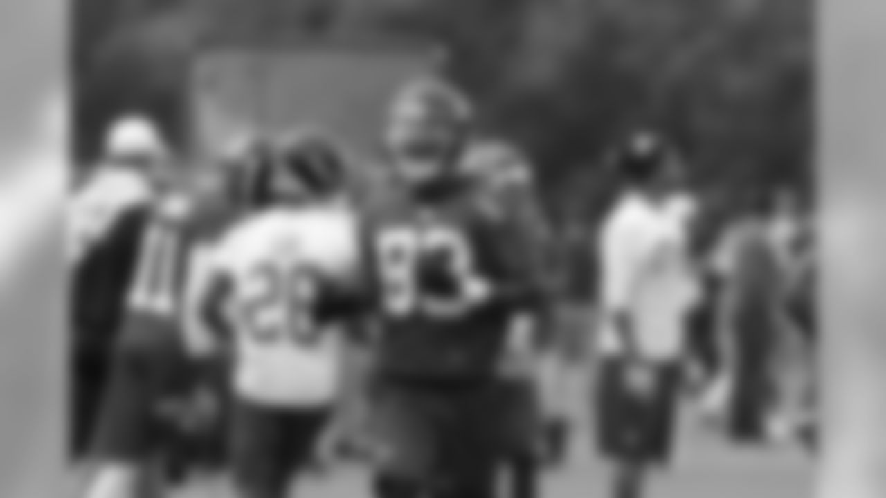 WR Harry Douglas