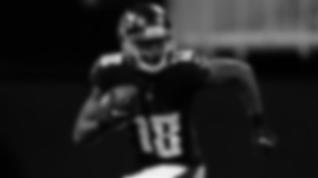 Atlanta Falcons wide receiver Calvin Ridley #18 in action during the fourth quarter against the Tampa Bay Buccaneers on December 20, 2020.