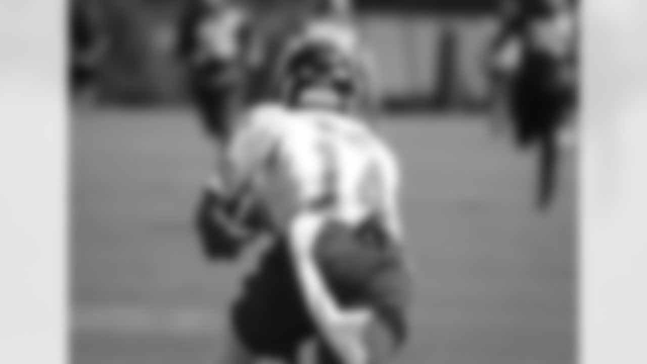 WR Eric Weems