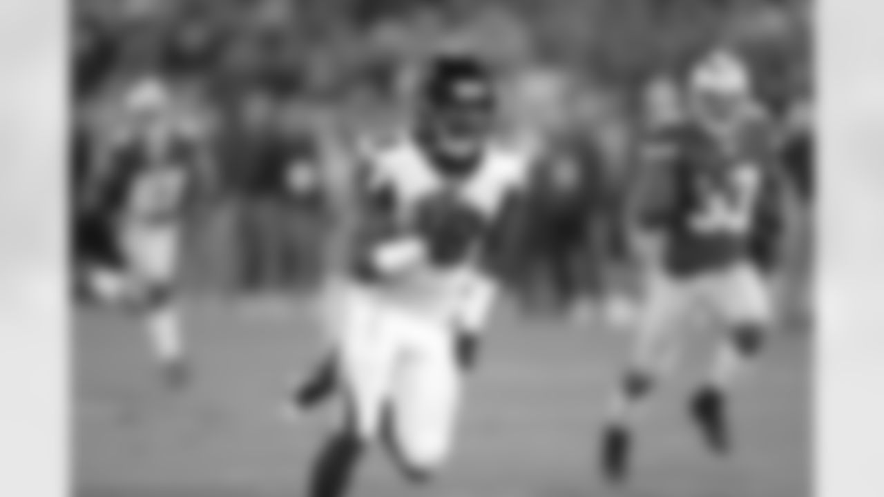WR Drew Davis