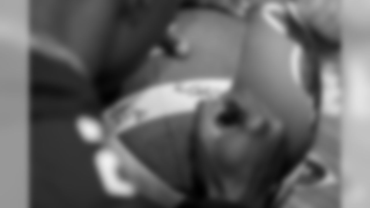 Falcons_20190909_RonaldMcDonaldHouse_KM3_9605