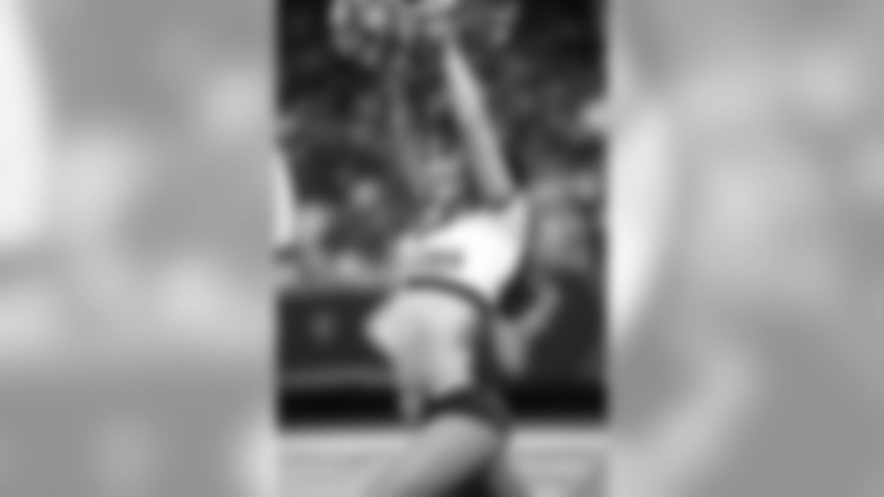 Natalie S. // Falcons vs. Dolphins - Cheerleaders // August 12, 2011 // Atlanta -