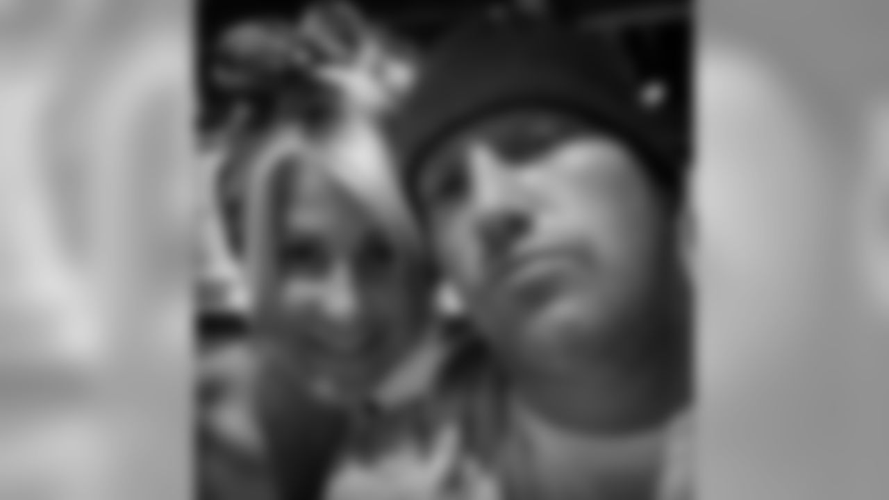 Defensive end Kroy Biermann and wife Kim pose for a selfie