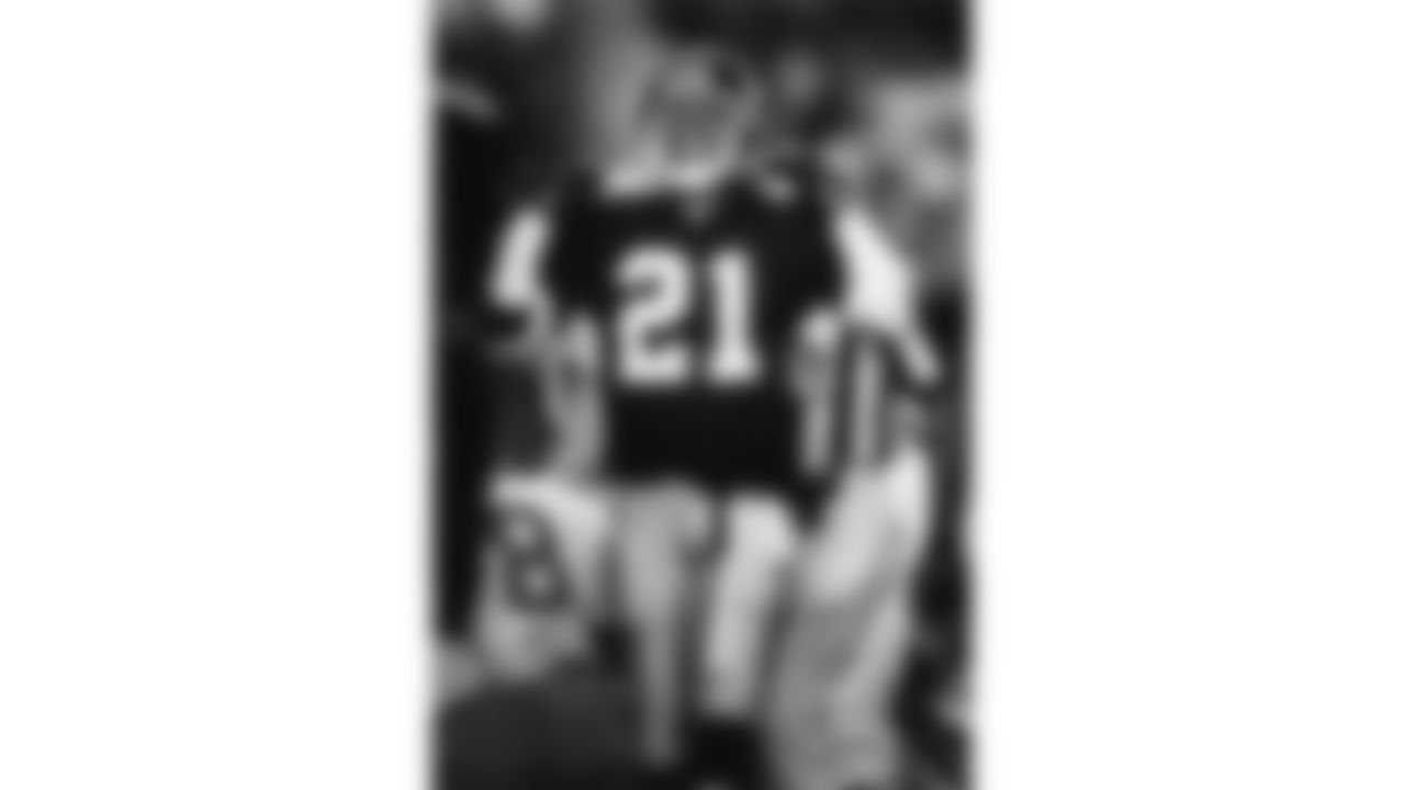 Deion Sanders (photo courtesy of Atlanta Journal-Constitution)