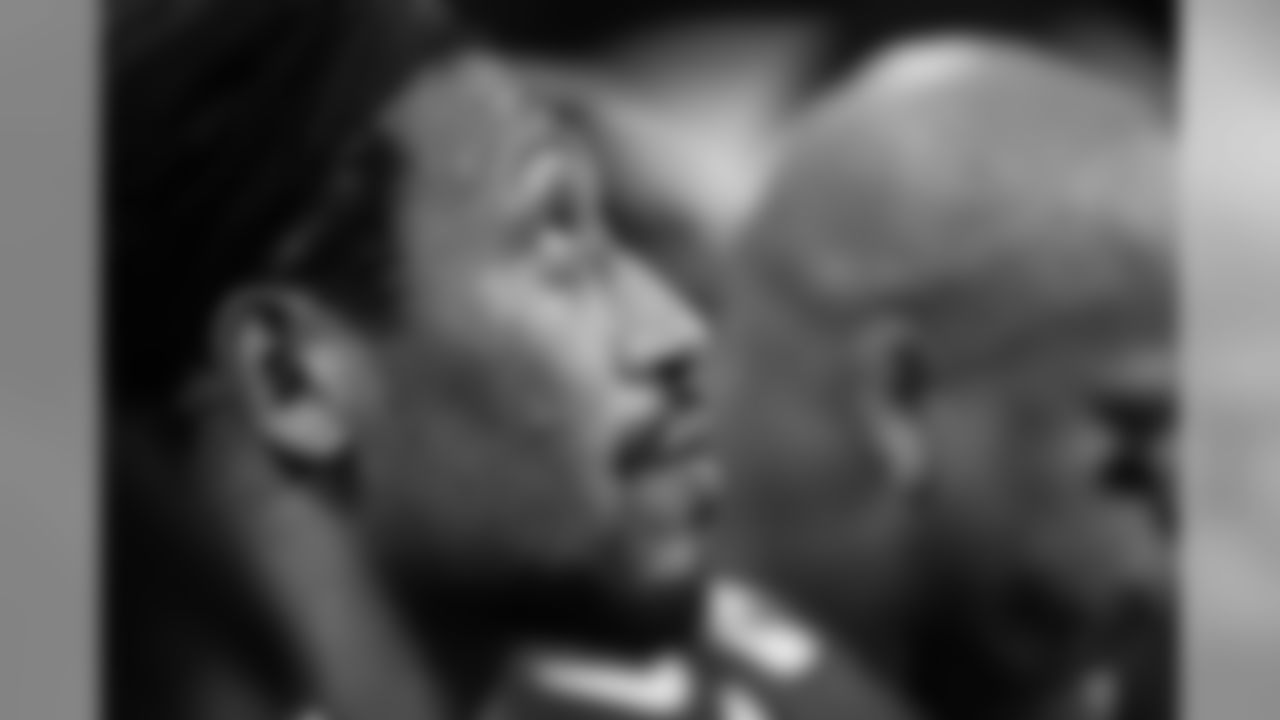 DE Bruce Irvin
Atlanta Falcons / Michael Benford