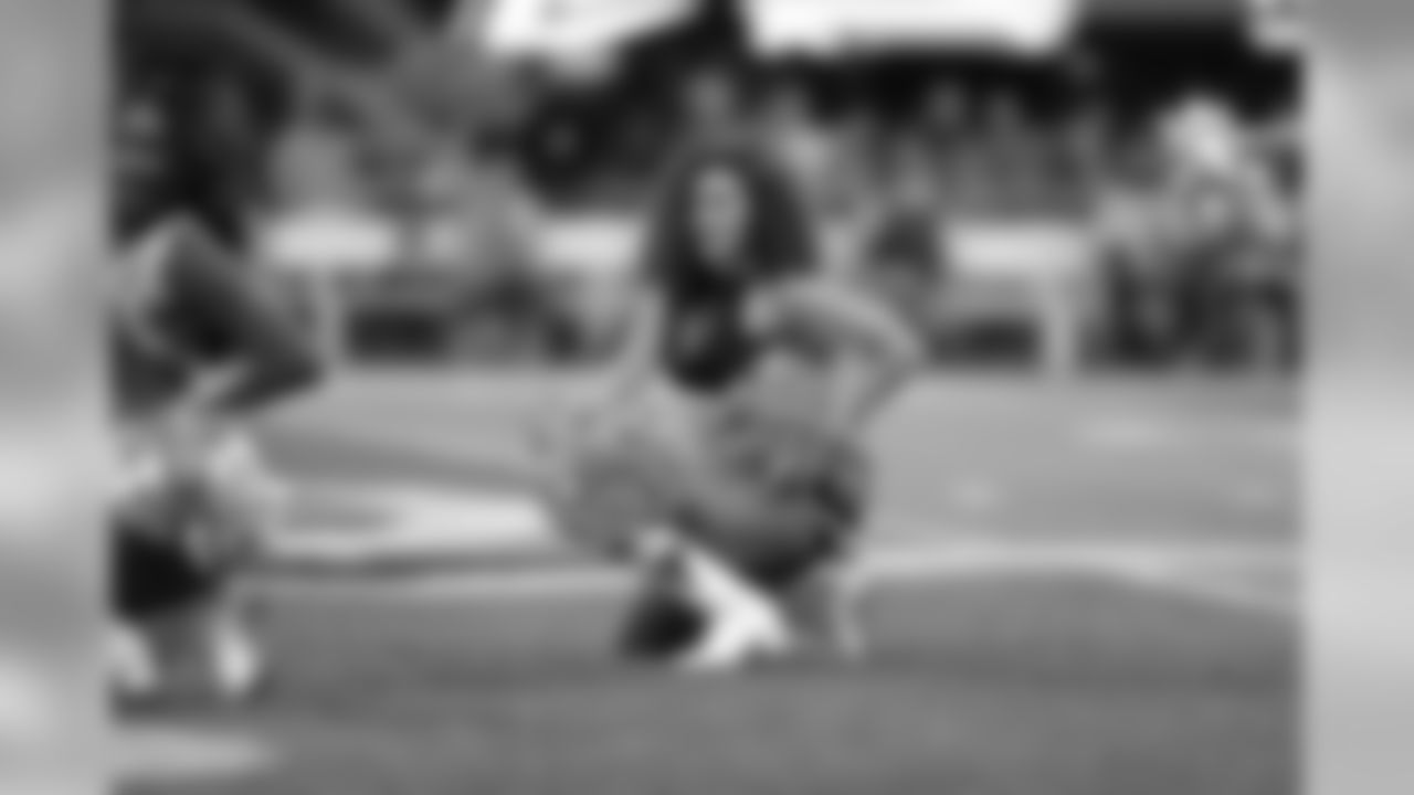 Cheer CINvsATL_AM_09302018_0009