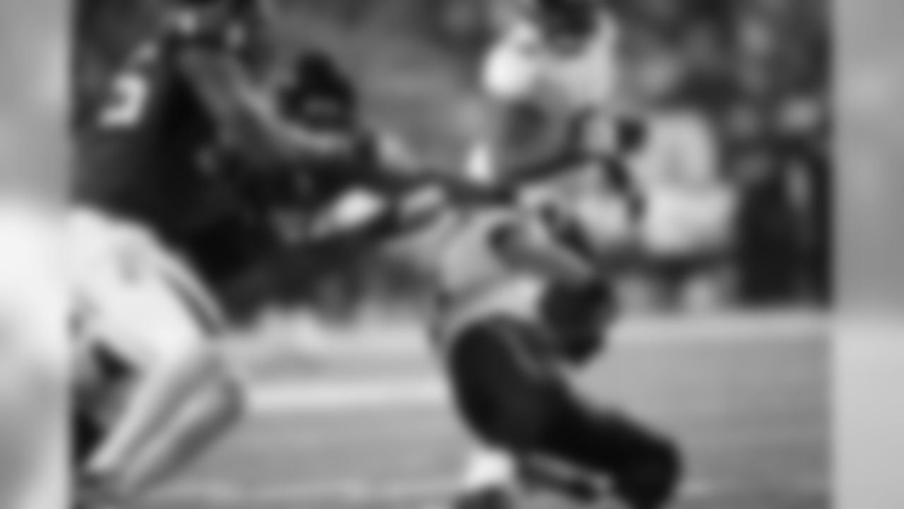 The Falcons host the Jacksonville Jaguars on Thursday Night Football at the Georgia Dome // Falcons vs. Jaguars - 2011 // Dec. 15, 2011 // Atlanta -