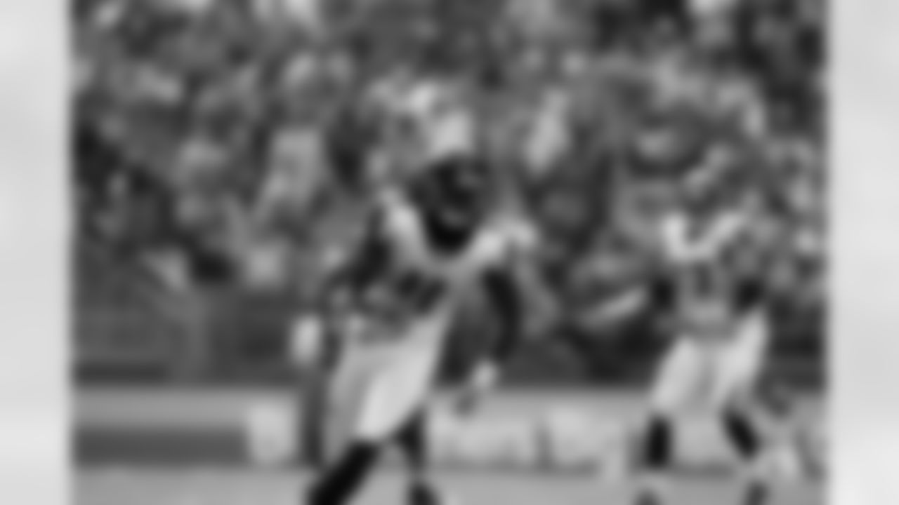 The Falcons and Seahawks meet at Seattle's CenturyLink Field during the fourth week of the regular season // Falcons at Seahawks - 2011 // Oct. 2, 2011 // Seattle -