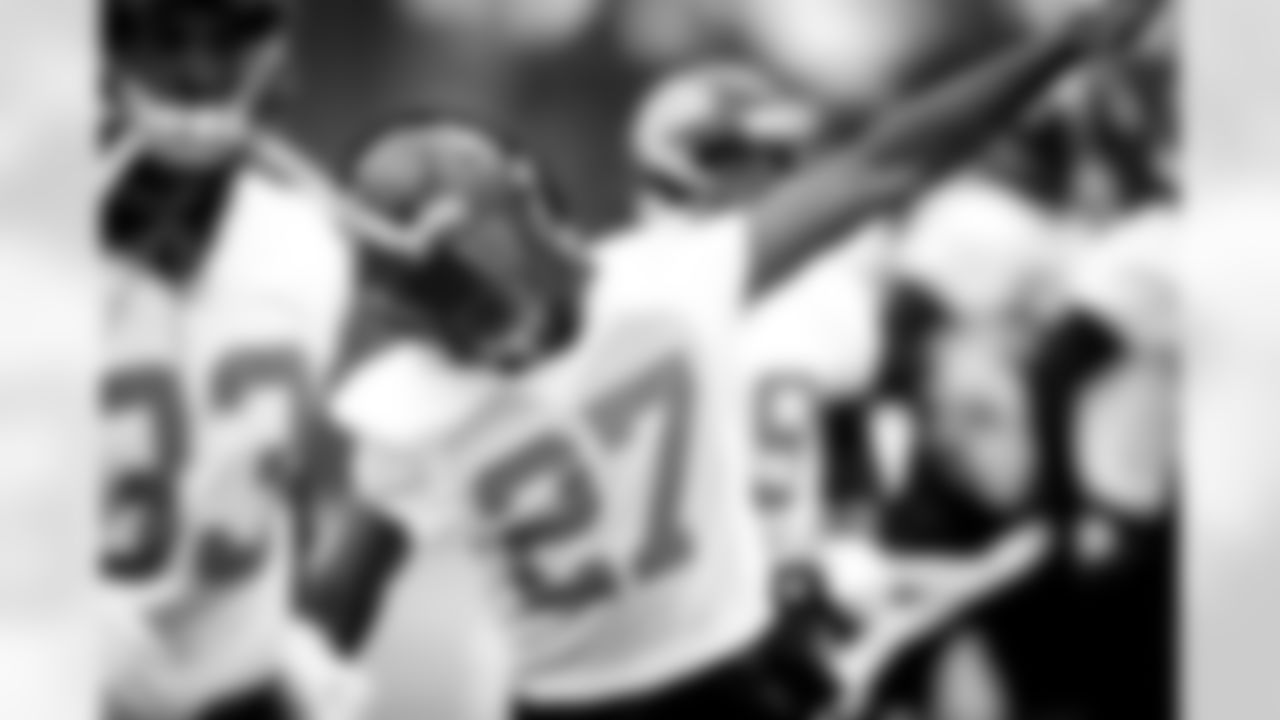 S Damontae Kazee