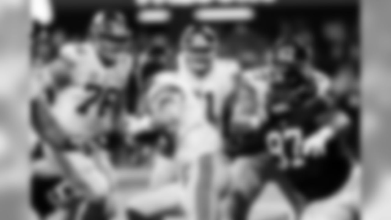 DT Grady Jarrett sacks New York Giants quarterback Eli Manning