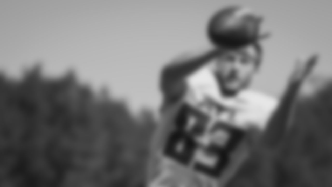Atlanta Falcons wide receiver Jared Bernhardt #83 during practice in Flowery Branch, GA, on September 28, 2022. (Photo by Shanna Lockwood/Atlanta Falcons)