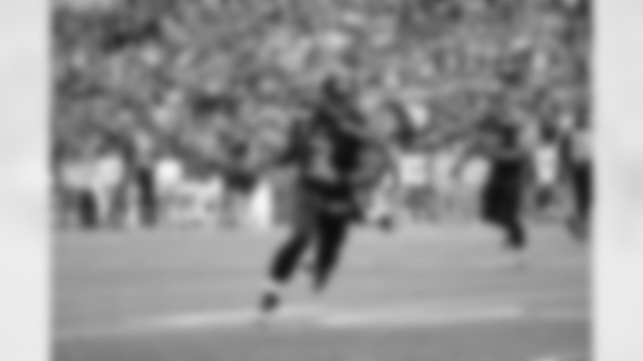 Worrilow and his defensive mates will have the tall task of containing QB Russell Wilson and the read option.
