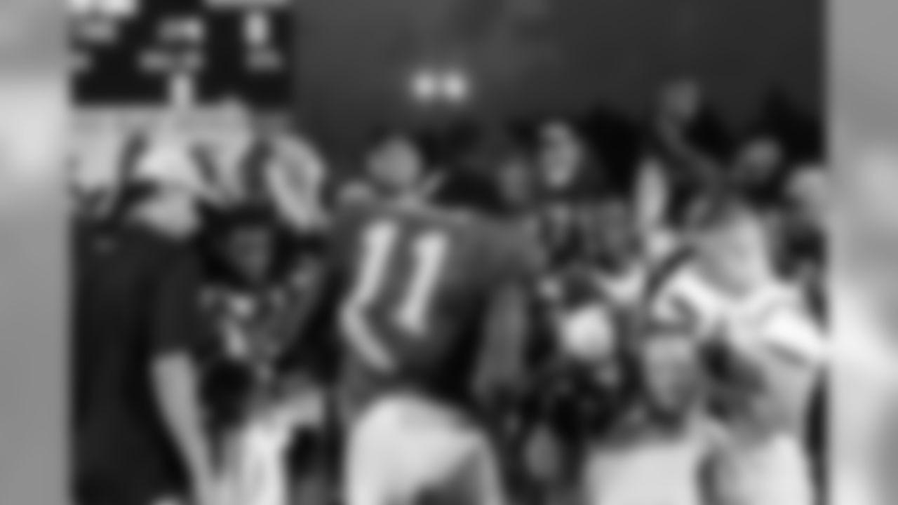 Julio Jones delivers for his admirers // 2011 Friday Night Lights // August 5, 2011 // Norcross, Ga. —