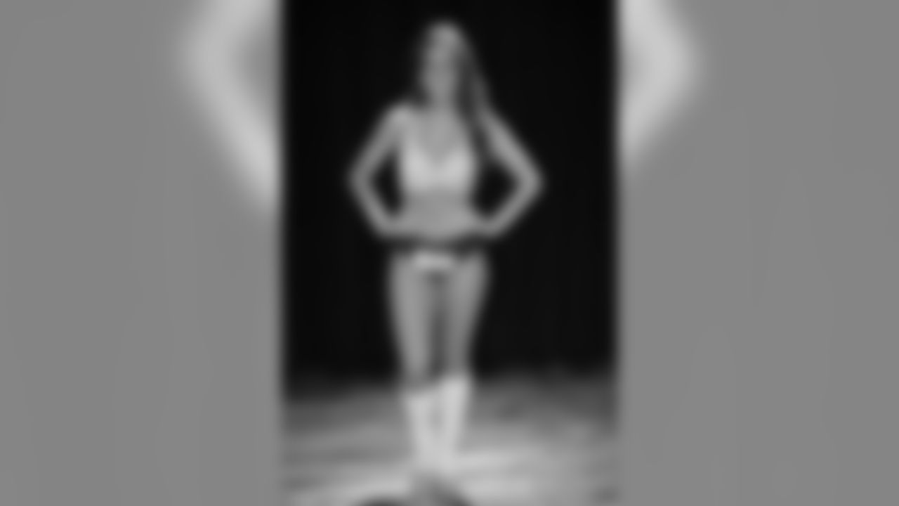 Annemarie Y.