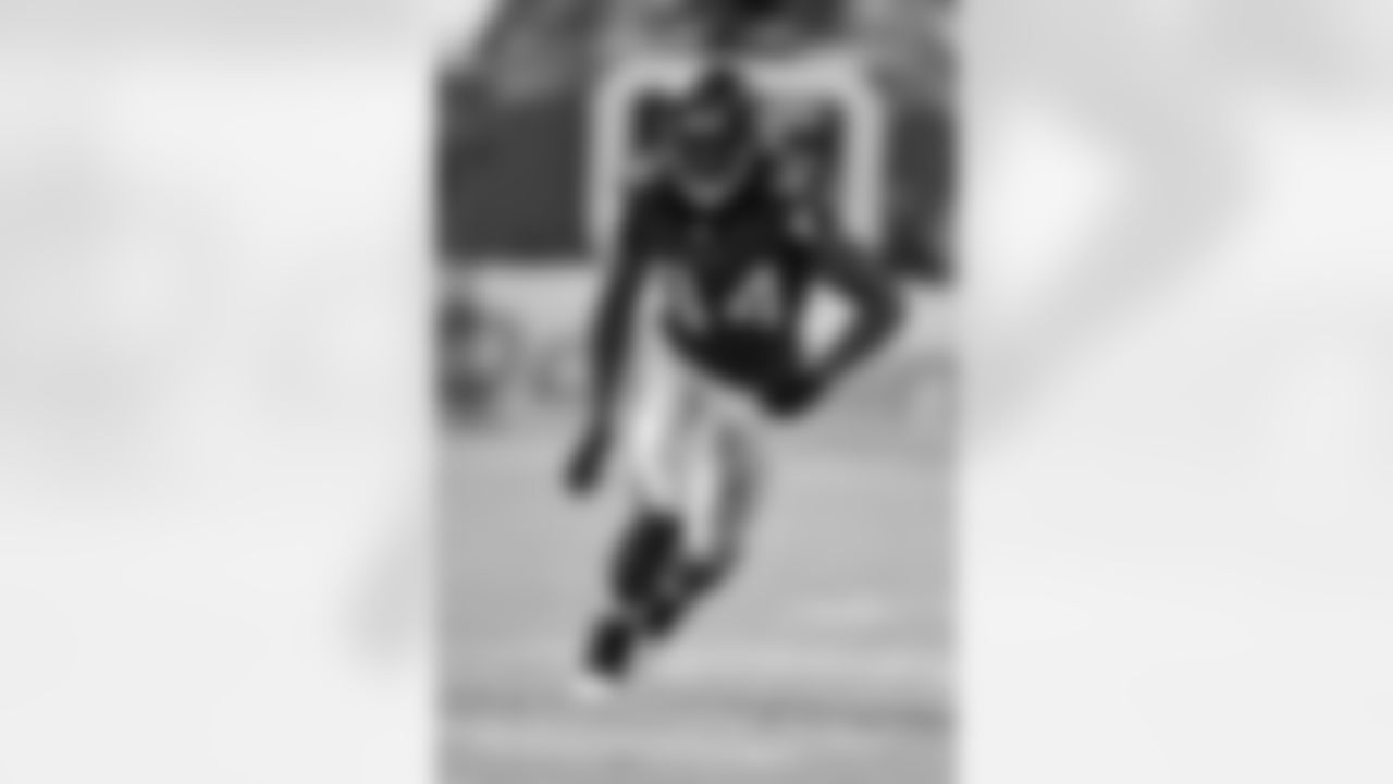 WR Roddy White is looking to start in his 132nd straight game on Sunday night. Watch for his battle with Patriots' CB Aqib Talib as they have a little bit of on-field history