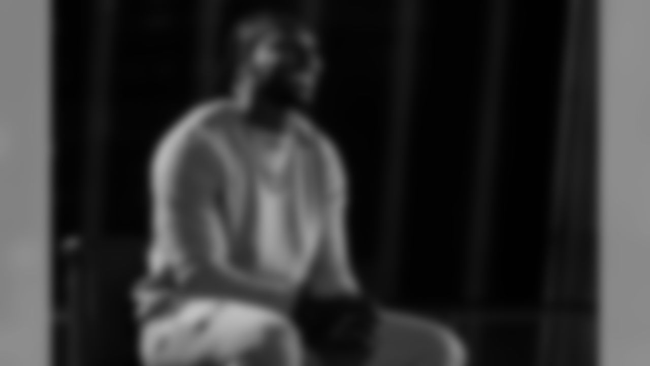 AF_20191123_Roddy-White-Surprise_KD1_9202