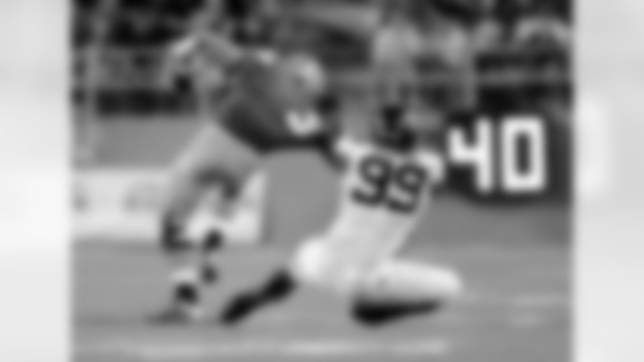 At 6-foot-6 and 310 pounds, Ra'Shede Hageman projects as a first-round caliber defensive tackle with athleticism and strength to push from the interior of the D-line.