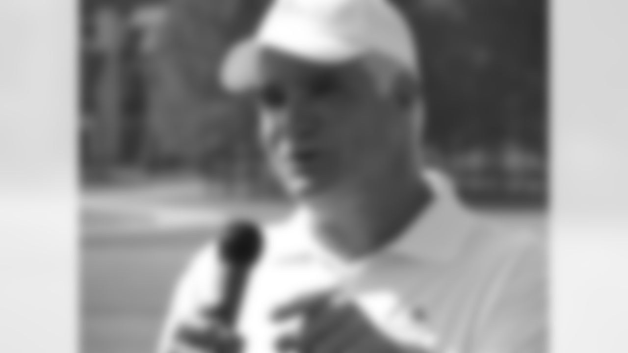 Mike Smith speaks to the golfers before they head out on the course // Seventh Annual Verizon Network of Champions Golf Tournament // 6/13/11 // Suwanee, Ga. -