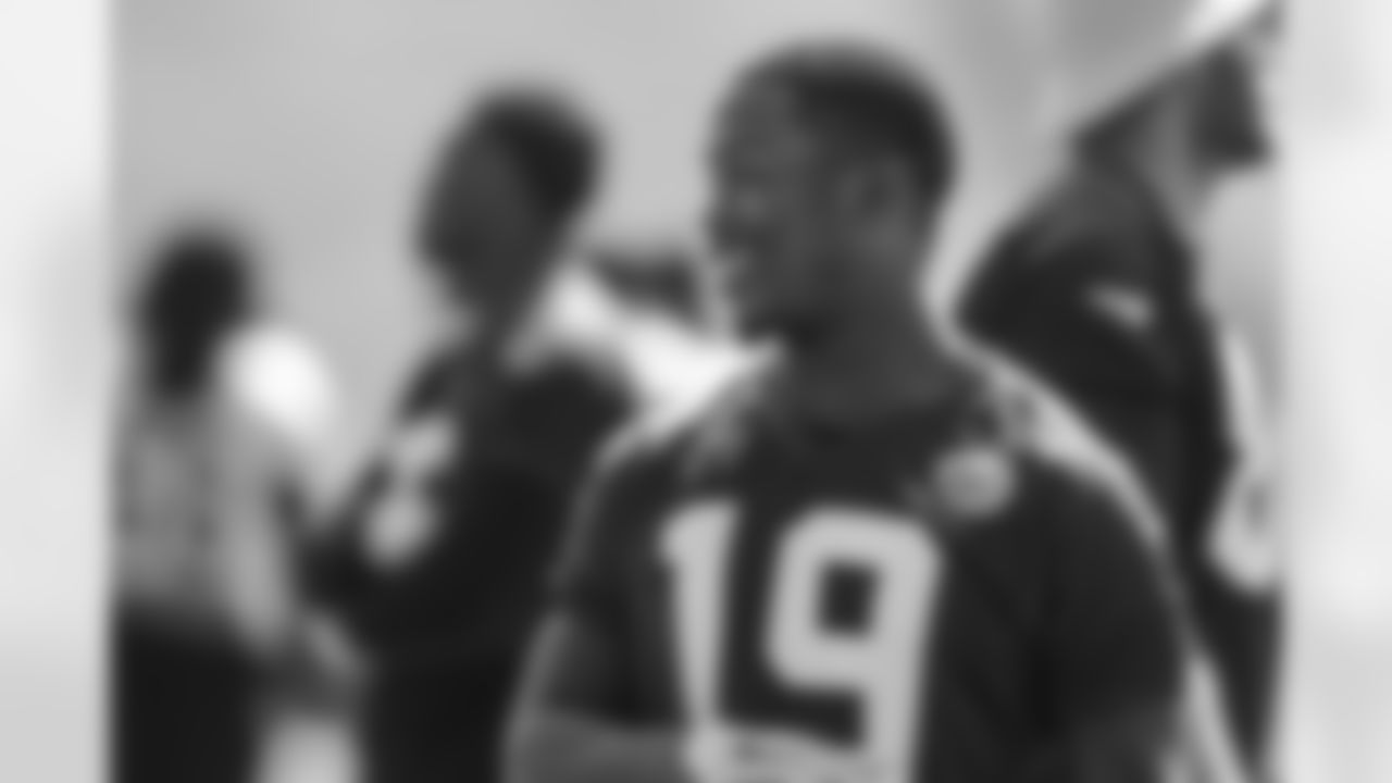 WR Dontez Byrd