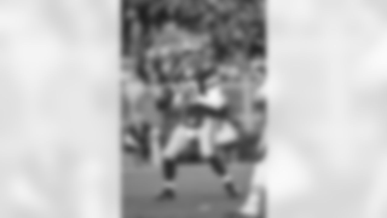 QB Aaron Rodgers