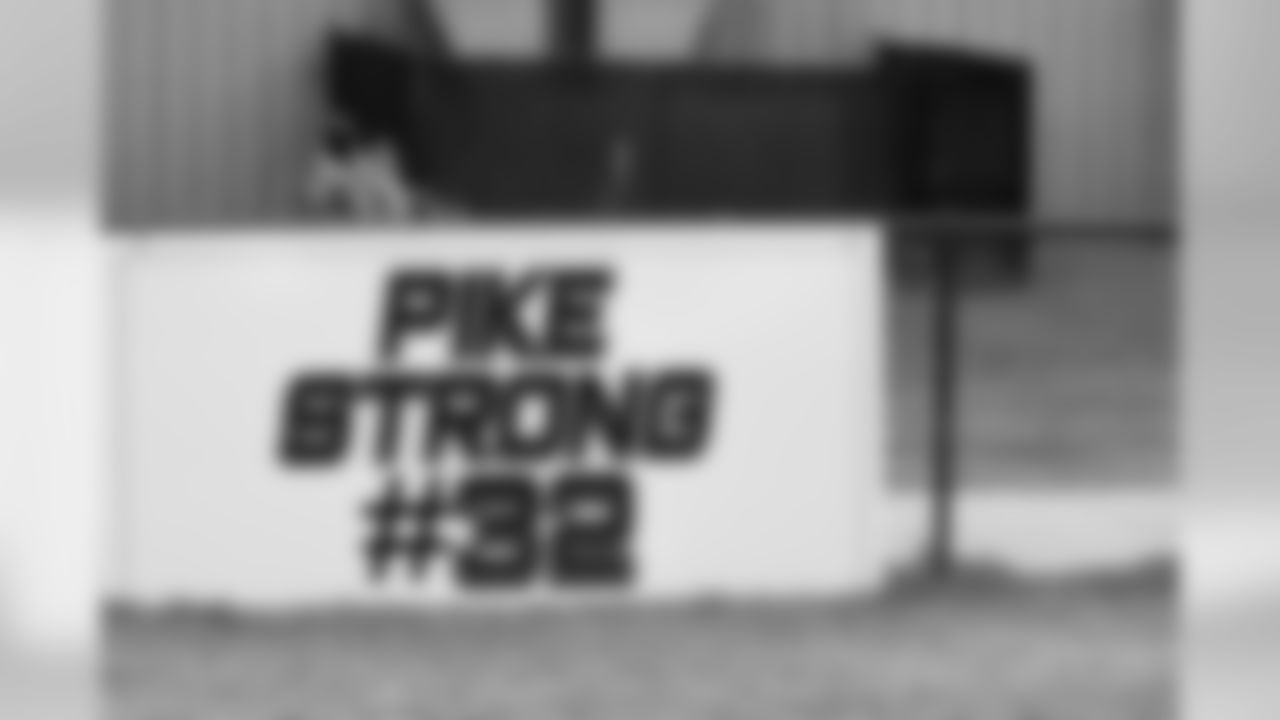 DYLANSTRONG-5208