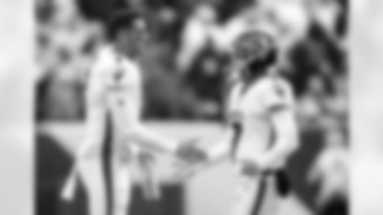 Atlanta Falcons kicker Younghoe Koo #7 and quarterback Marcus Mariota #1 celebrate after a field goal during the first quarter against the Washington Commanders at FedEx Field in North Englewood, Maryland on Sunday, November 27, 2022. (Photo by Shanna Lockwood/Atlanta Falcons)