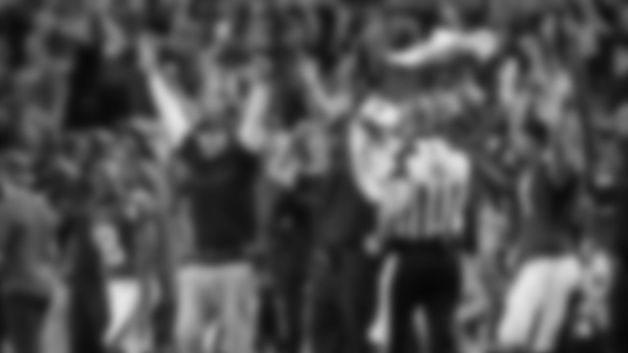 Dan_Quinn_10302016_03_16x9web