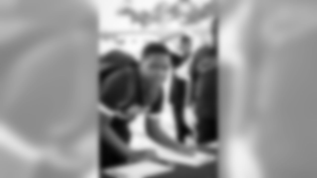 AF_YouthFootballClinicAlbany_AM_04102019_0002