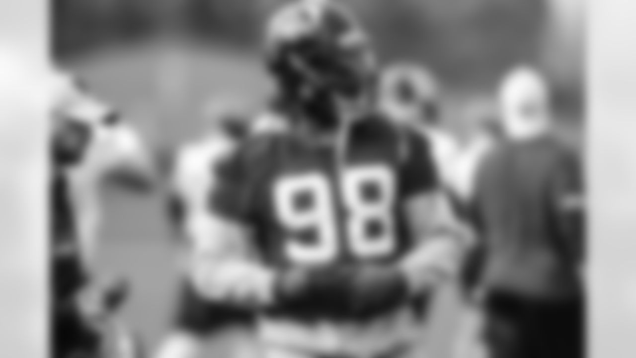 DE Takkarist McKinley
Atlanta Falcons/ Kara Durrette