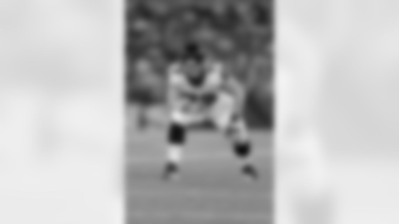 T Ryan Schraeder