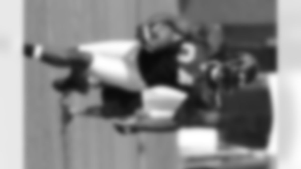 WR Roddy White // 2011 Russell Athletic Training Camp - Day 5 // August 2, 2011 // Flowery Branch, Ga. —