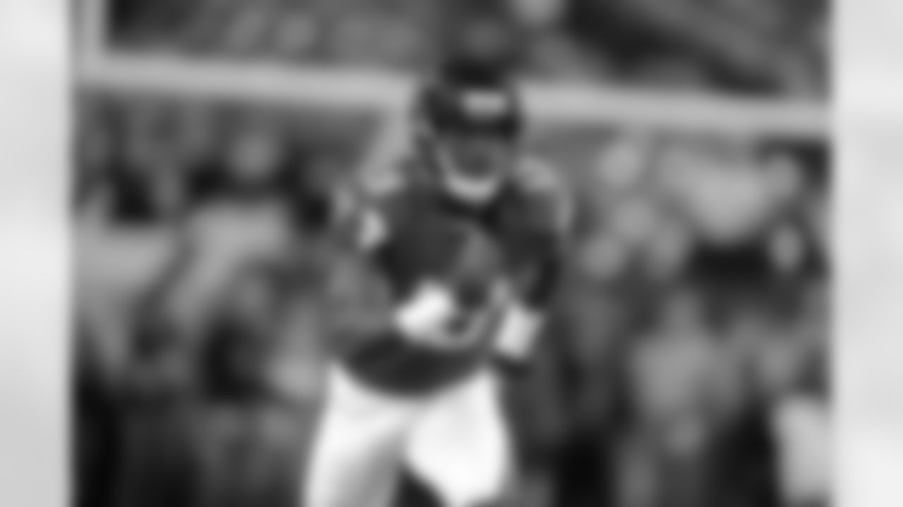 WR Drew Davis