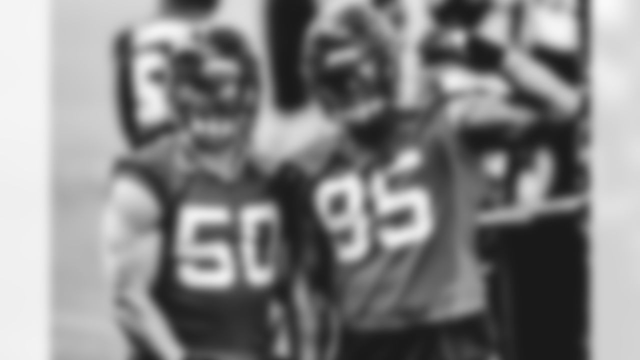 DE Brooks Reed, DL Jack Crawford
Atlanta Falcons/ Kara Durrette