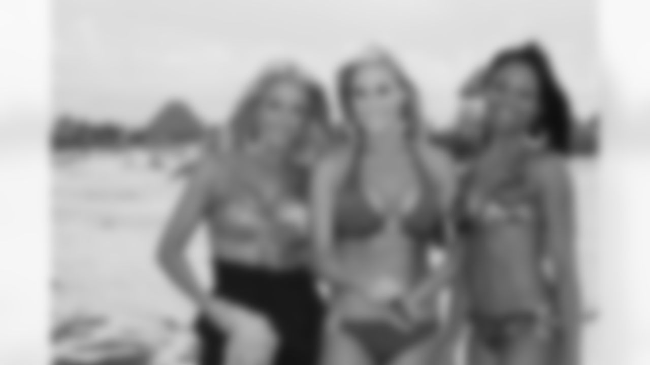 Cancun Swimsuit Calendar Shoot