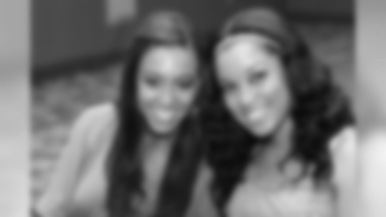 2011 Atlanta Falcons Cheerleaders Retreat // 4/16/2011 // Lake Lanier, Ga. -