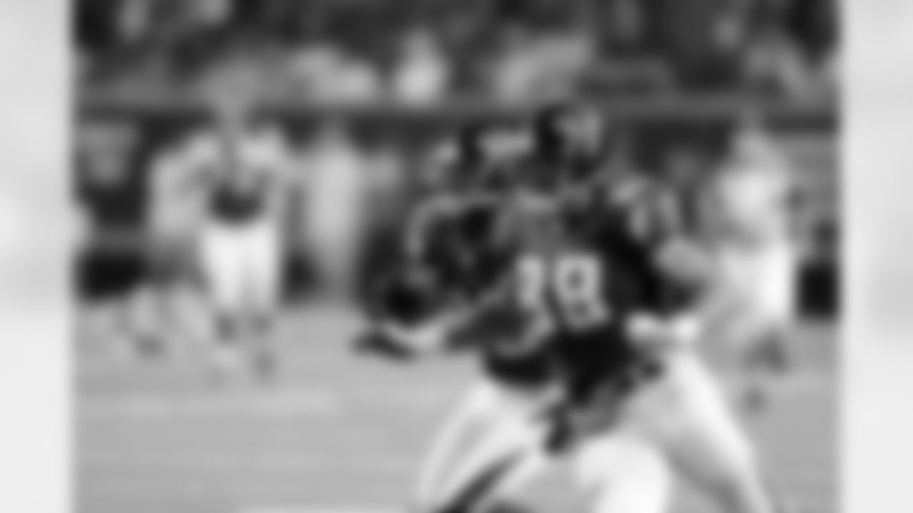 The Falcons host the Green Bay Packers on Sunday Night Football at the Georgia Dome // Falcons vs. Packers - 2011 // Oct. 9, 2011 // Atlanta -