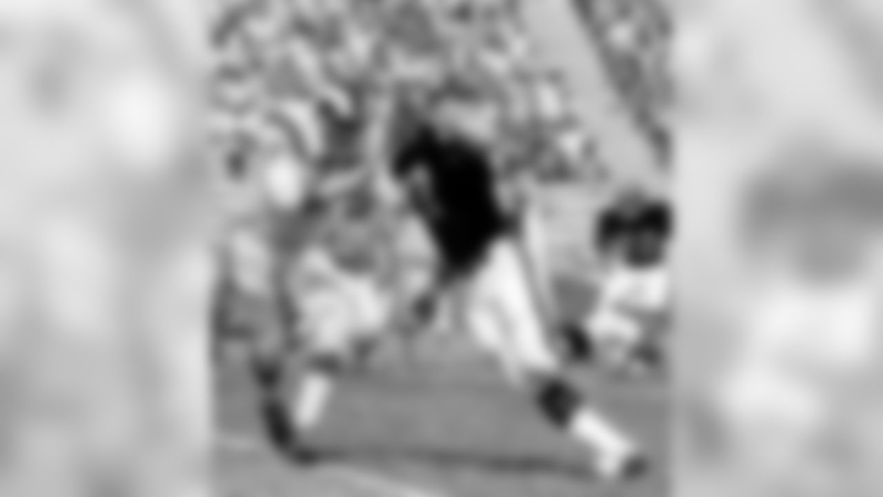 1968: DE Claude Humphrey won Defensive Rookie of the Year in 1968