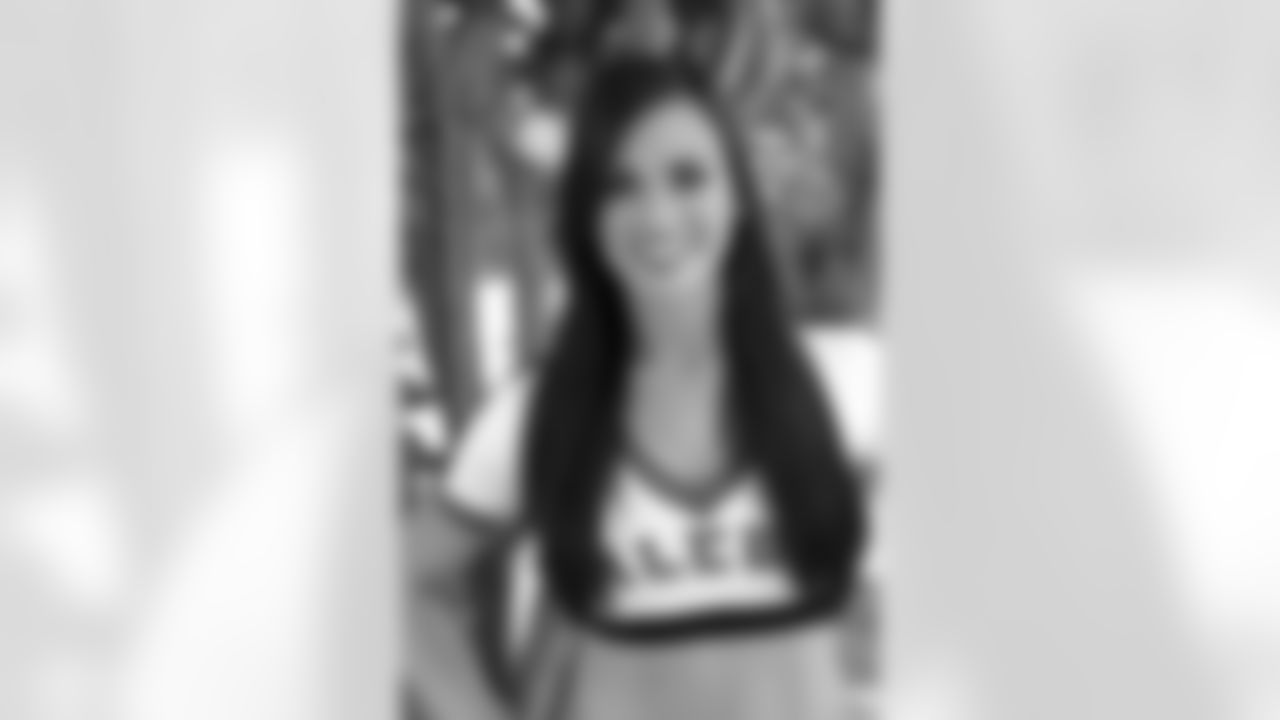 Margaret M. // 2011 Atlanta Falcons Cheerleaders Studio Shots // 2011 // Atlanta -