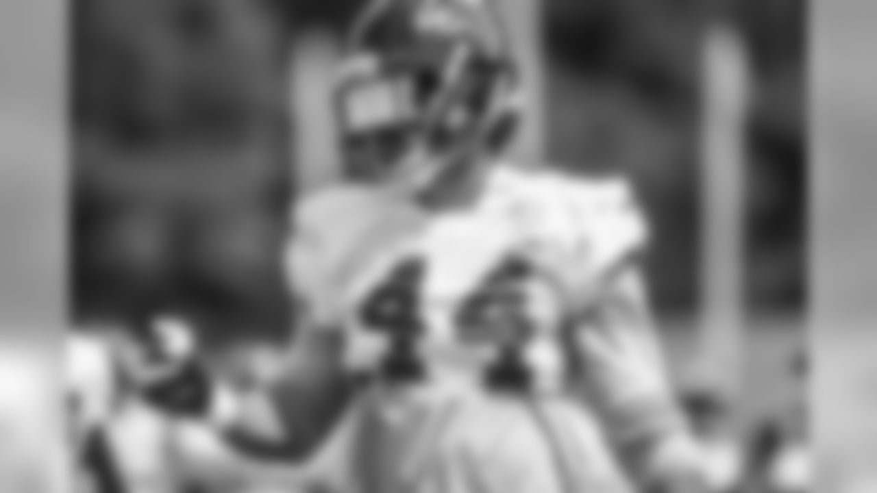 OLB Vic Beasley Jr