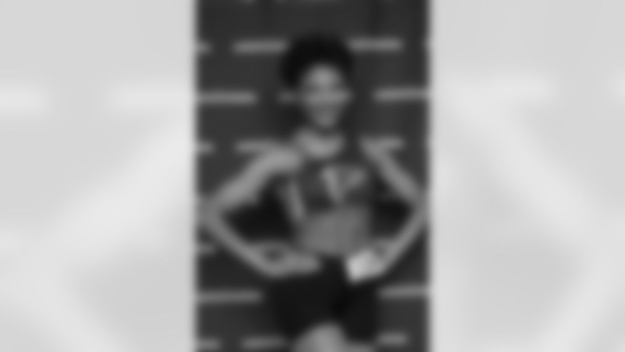 MaKenzie S.