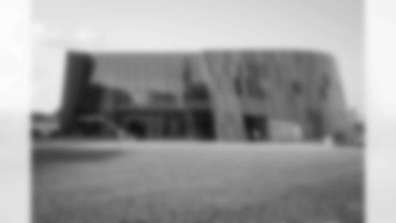 Center Exterior 3