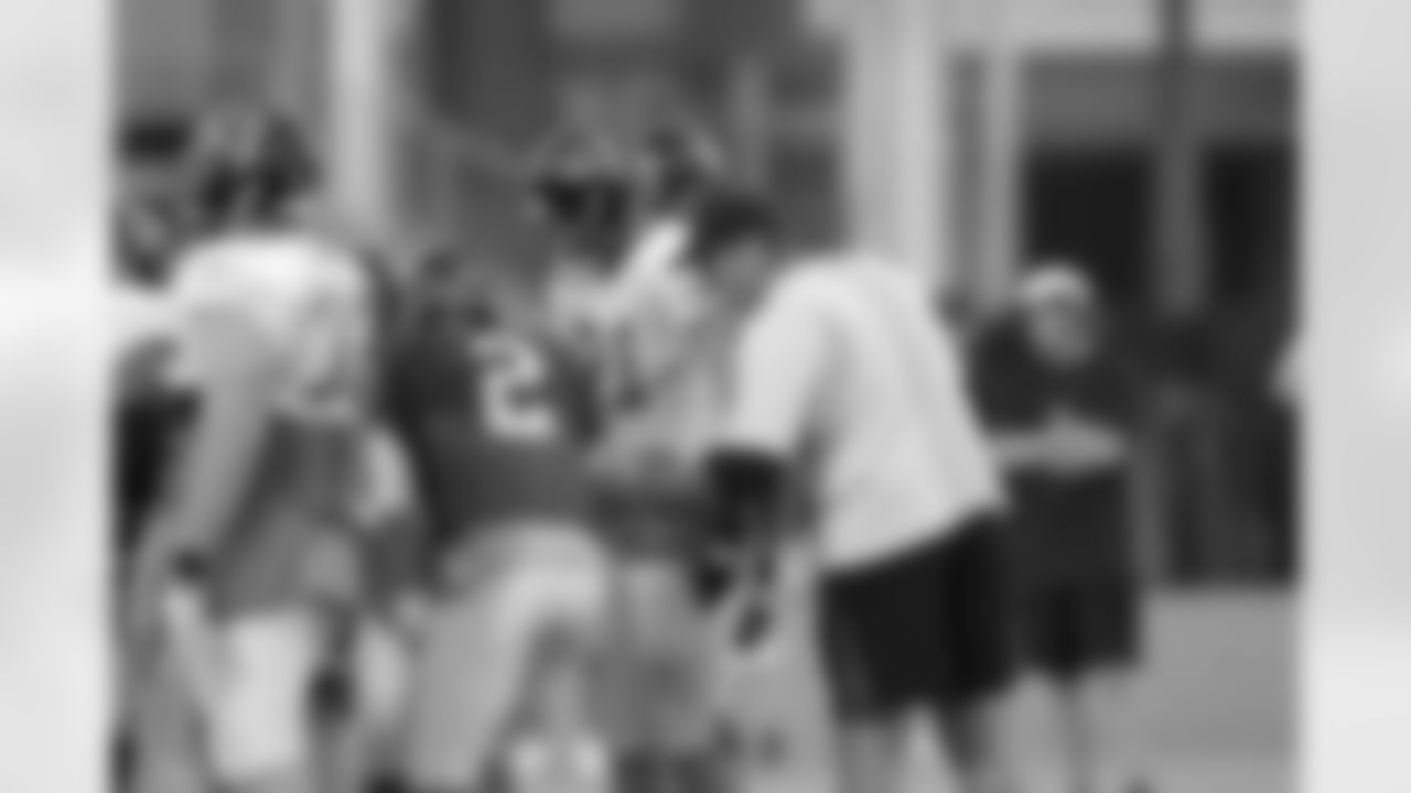 Offensive coordinator Mike Mularkey calls in a play // Combined Practice with Jacksonville // August 17, 2011 // Jacksonville, Fla. —