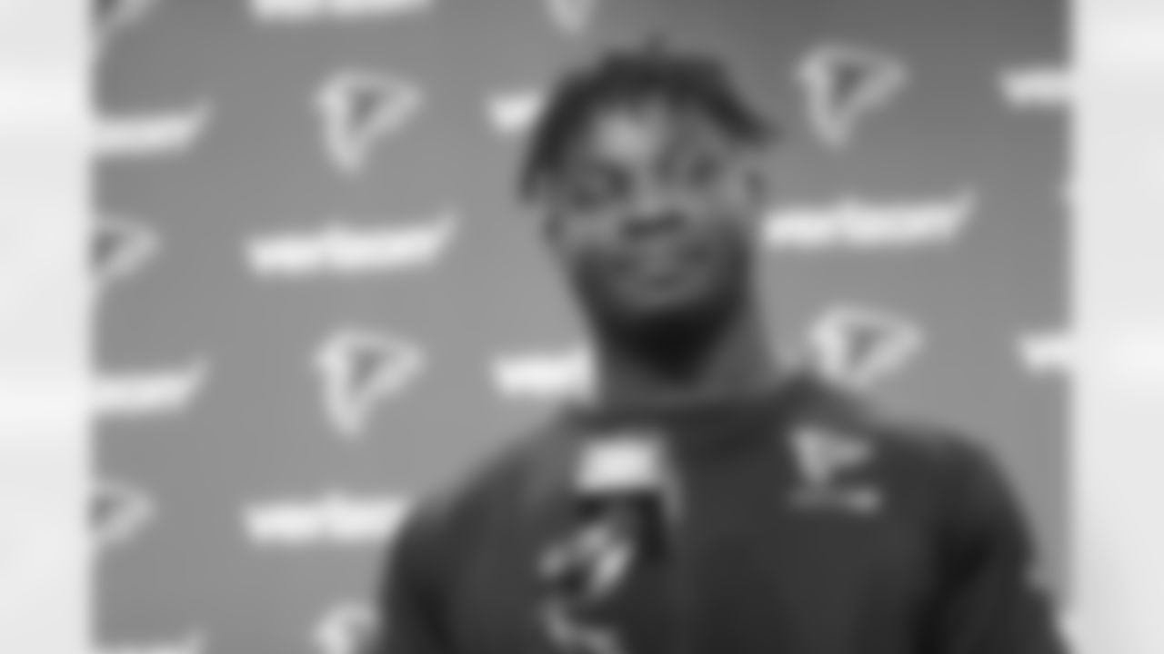 LB Sean Weatherspoon