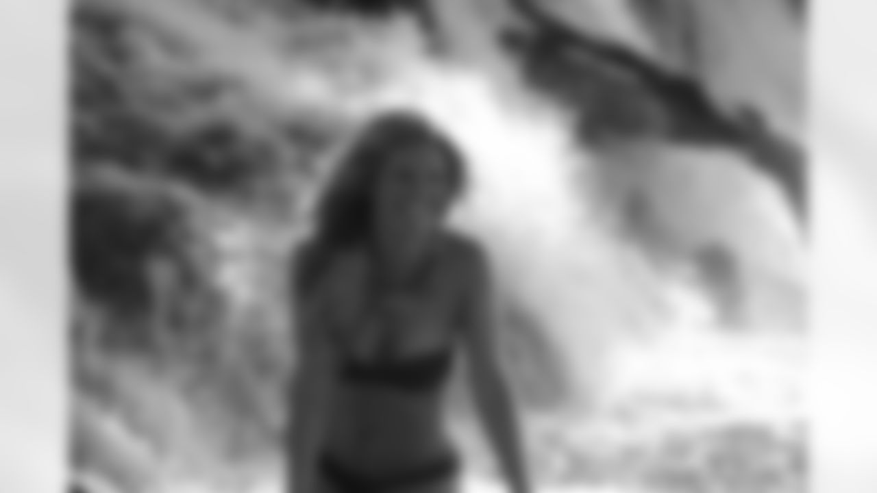 The Atlanta Falcons Cheerleaders are in Jamaica for their 2012-13 swimsuit calendar photo shoot // Atlanta Falcons Cheerleaders Swimsuit Calendar Shoot - Day 3 // June 1, 2012 // Jamaica -