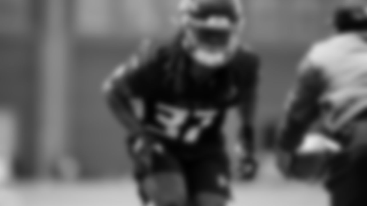 Atlanta Falcons safety Dwayne Johnson #37 in action during the first practice of Atlanta Falcons rookie minicamp on May 14, 2021.